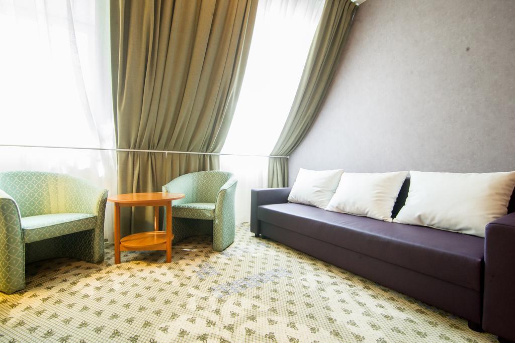 Hotel Batthyány Kúria Zalacsány Habitación foto