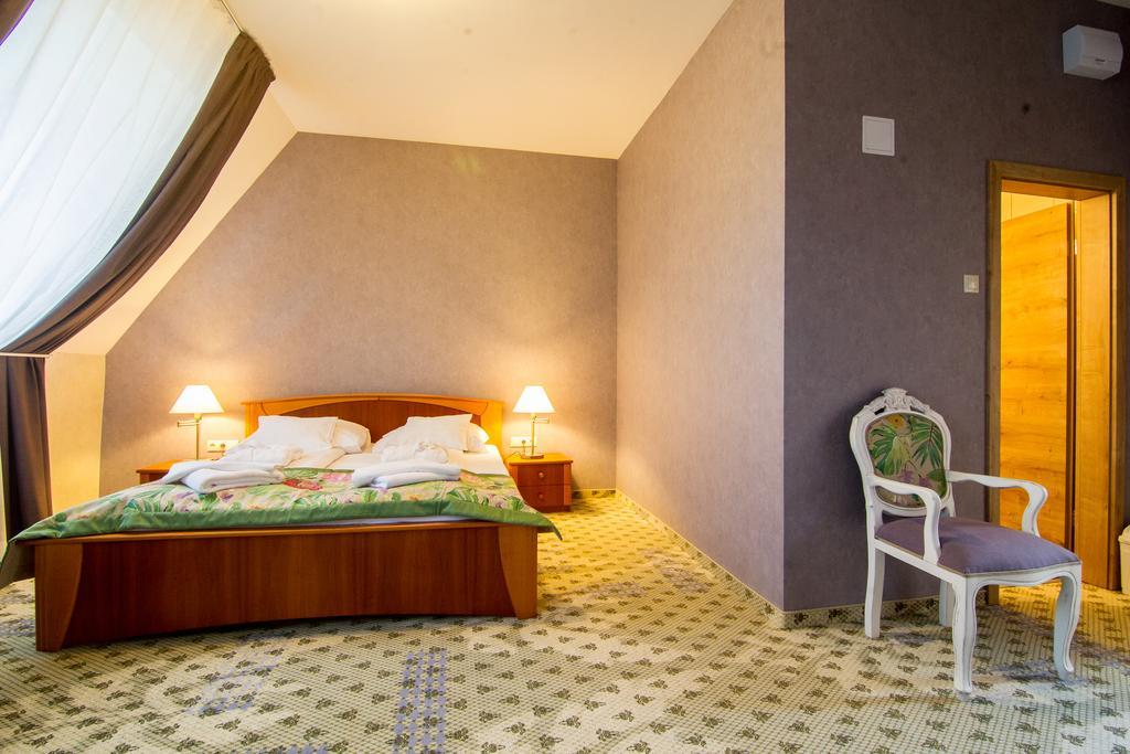 Hotel Batthyány Kúria Zalacsány Exterior foto